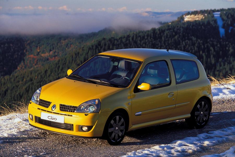  Renault Clio Sport 2002 года  (фото 19 из 76)